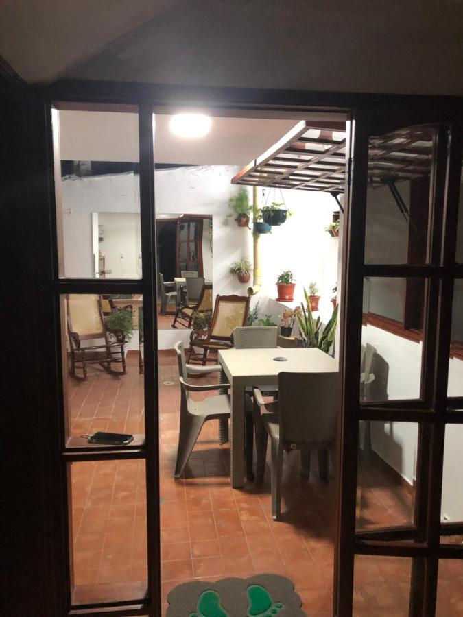 La 10B Hostel Cartagena Exterior photo